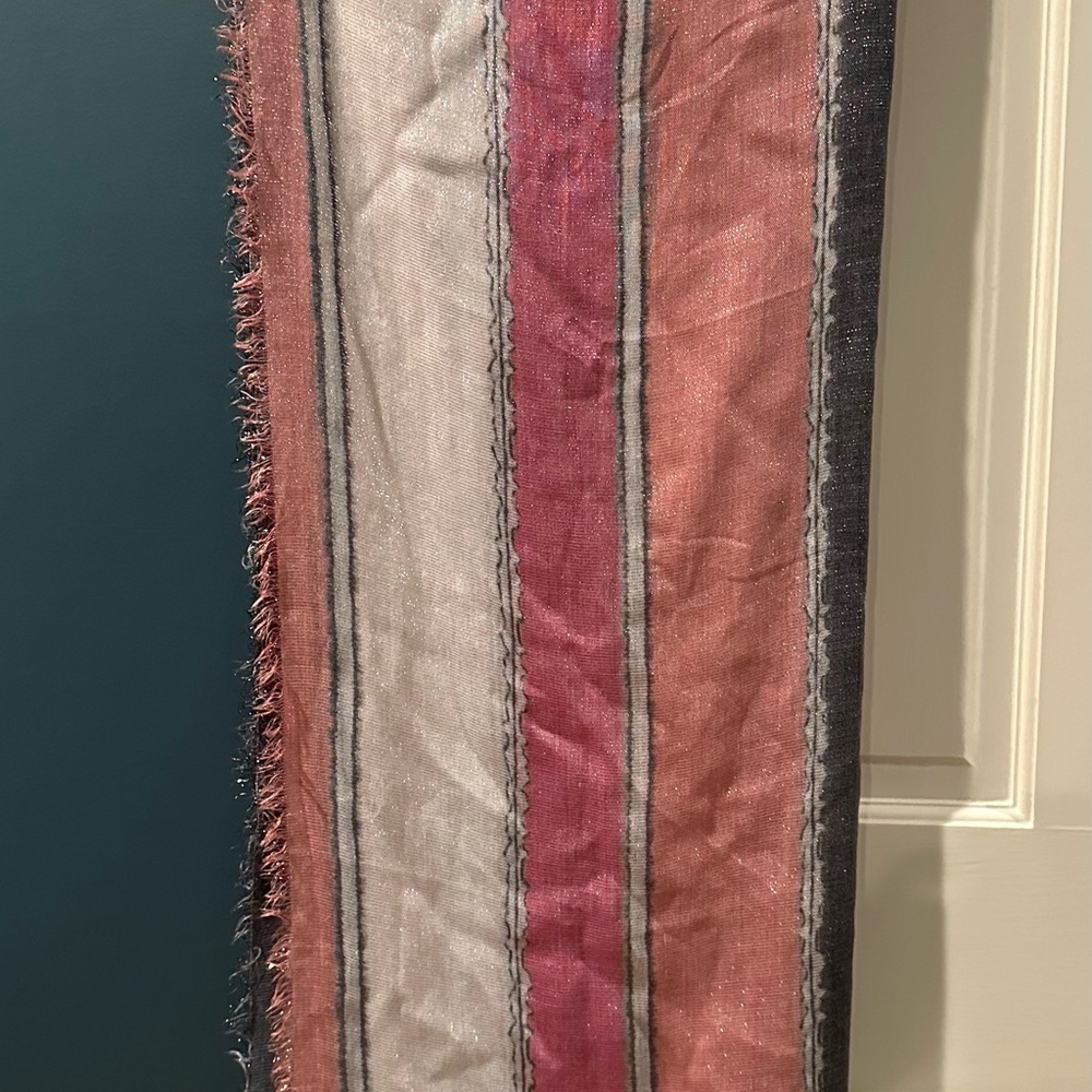 Italian scarf with metallic shimmer